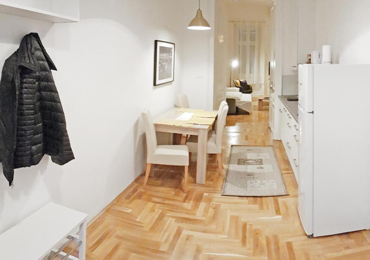Apartmán Luxury New Cozy Flat At Dob Street Nearby Gozsdu Court Budapešť Exteriér fotografie