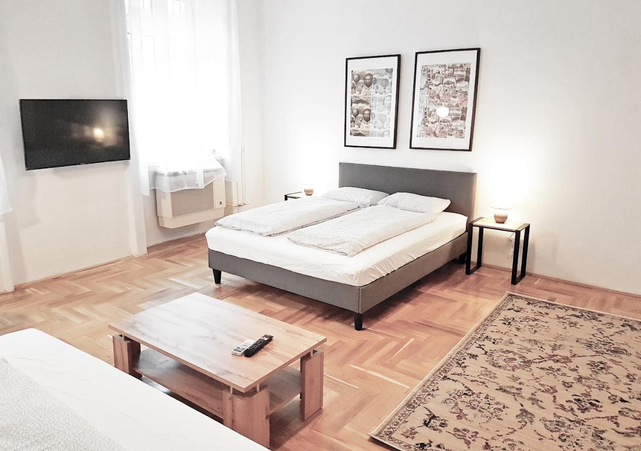 Apartmán Luxury New Cozy Flat At Dob Street Nearby Gozsdu Court Budapešť Exteriér fotografie